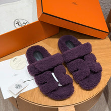 Load image into Gallery viewer, Chypre Sandals
