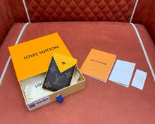 Load image into Gallery viewer, MagSafe Card Holder

