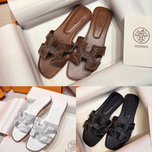 Load image into Gallery viewer, Oran Sandals
