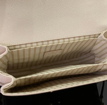Load image into Gallery viewer, Pochette Metis
