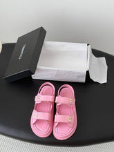 Load image into Gallery viewer, CC Dad Sandals
