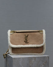 Load image into Gallery viewer, Niki Medium Chain Bag
