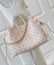 Load image into Gallery viewer, Bella Tote
