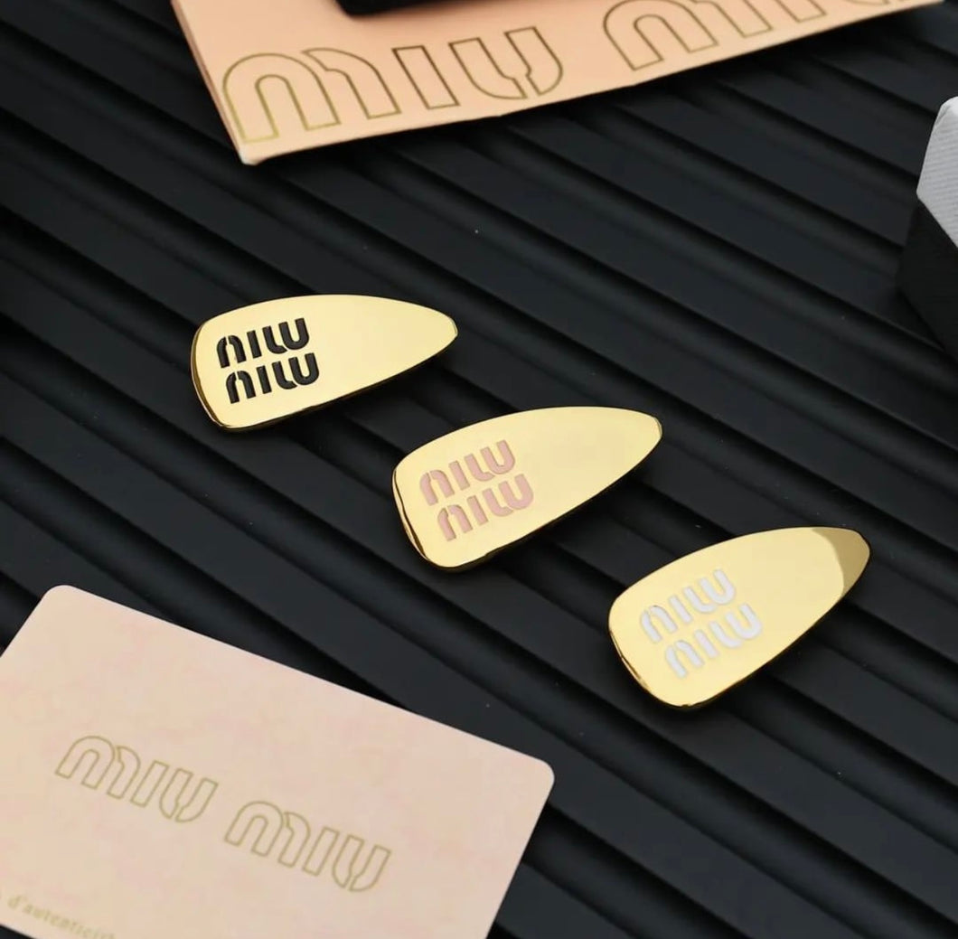 Logo Clips