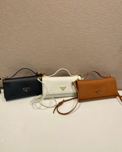 Load image into Gallery viewer, Leather Clutch
