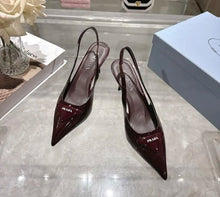 Load image into Gallery viewer, Patent Slingbacks
