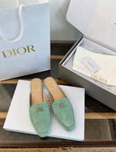 Load image into Gallery viewer, Suede Loafers
