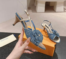 Load image into Gallery viewer, Denim Slingbacks
