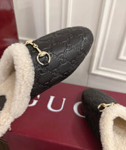 Load image into Gallery viewer, GG Slippers
