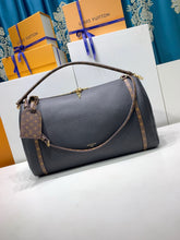 Load image into Gallery viewer, Express Travel Bag
