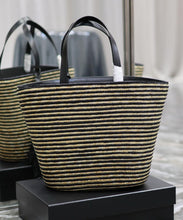 Load image into Gallery viewer, Raffia Basket
