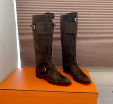 Load image into Gallery viewer, Suede Boots
