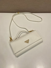 Load image into Gallery viewer, Leather Clutch

