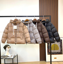 Load image into Gallery viewer, The Cube Jacket
