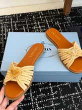 Load image into Gallery viewer, Leather Sandals
