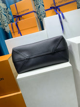 Load image into Gallery viewer, Verso
