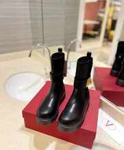 Load image into Gallery viewer, Leather Boots

