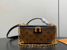 Load image into Gallery viewer, Trunk Vanity
