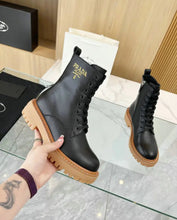 Load image into Gallery viewer, Leather Boots
