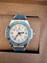 Load image into Gallery viewer, Ready to post
