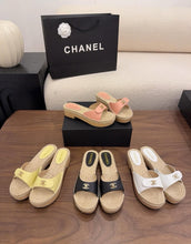 Load image into Gallery viewer, CC Sandals
