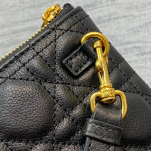 Load image into Gallery viewer, Montaigne Clutch
