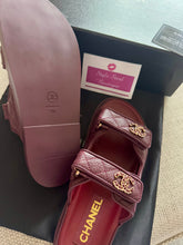 Load image into Gallery viewer, CC Dad Sandals
