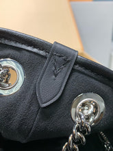 Load image into Gallery viewer, Carryall BB
