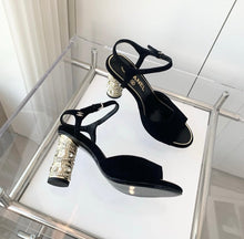 Load image into Gallery viewer, CC Sandals
