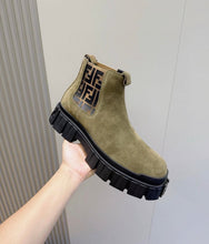 Load image into Gallery viewer, FF Suede Boots

