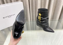 Load image into Gallery viewer, Lock Ankle Boots
