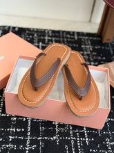 Load image into Gallery viewer, Leather Sandals
