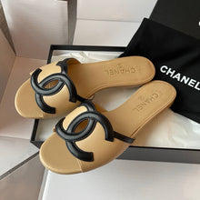 Load image into Gallery viewer, CC Sandals
