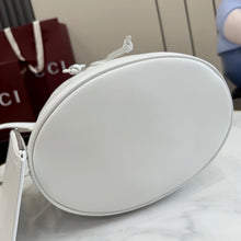 Load image into Gallery viewer, Venice Small Bucket Bag
