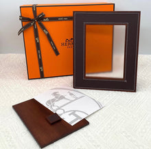 Load image into Gallery viewer, Leather Picture Frame
