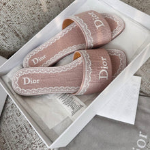 Load image into Gallery viewer, Dway Mules
