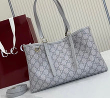 Load image into Gallery viewer, GG Shopping Bag
