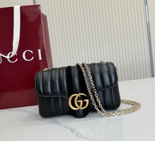 Load image into Gallery viewer, Marmont Small Shoulder Bag
