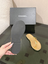 Load image into Gallery viewer, CC Sandals
