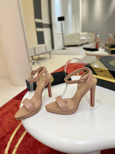 Load image into Gallery viewer, Leather Sandals
