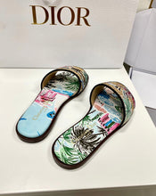 Load image into Gallery viewer, Dway Slides
