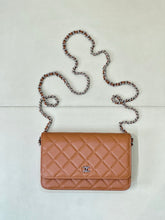 Load image into Gallery viewer, Caviar Woc
