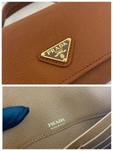 Load image into Gallery viewer, Leather Clutch
