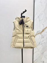 Load image into Gallery viewer, Logo Gilet
