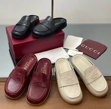 Load image into Gallery viewer, Leather Slippers
