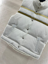 Load image into Gallery viewer, Alps Gilet
