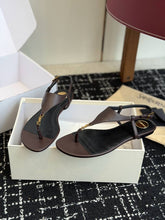 Load image into Gallery viewer, Leather Sandals
