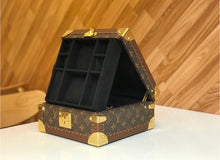 Load image into Gallery viewer, Jewellery Case
