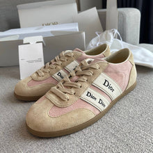 Load image into Gallery viewer, Ribbon Trainers
