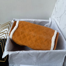 Load image into Gallery viewer, CC Hobo
